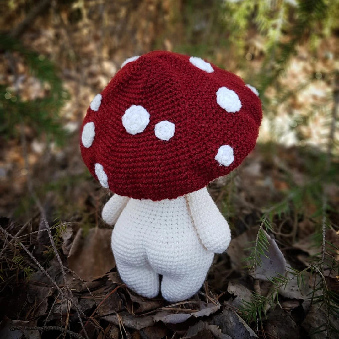 Mushroom Crochet Pattern – The Cozy Loop